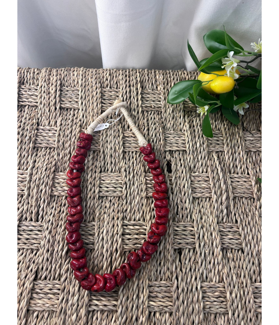 Collar Qatar