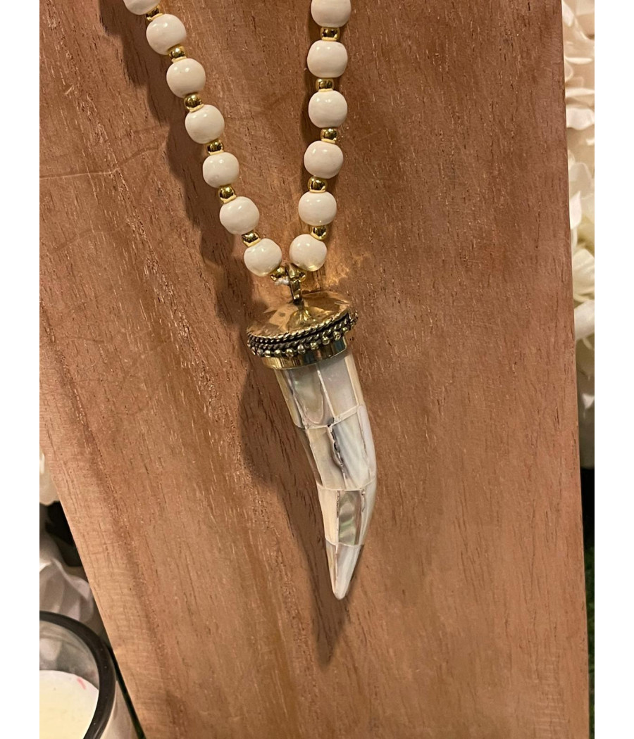 Collar Nerfertiti